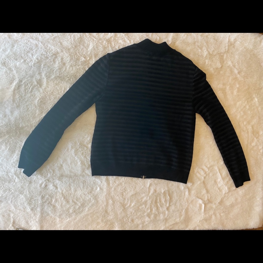 St. John Sweater - Picture 2 of 5